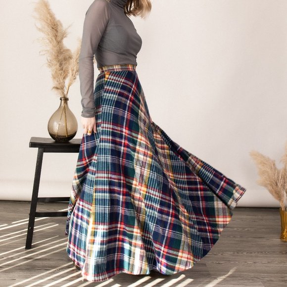 Vintage 70s tartan plaid wool pleated maxi skirt - Picture 8 of 12